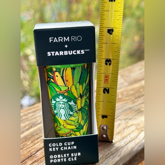 🌿 RARE Starbucks x Farm Rio Cold Cup Keychain Limited Ed. Tropical Banana Print - Picture 3 of 6